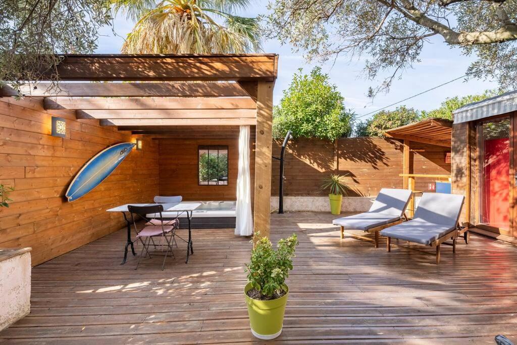 Studio Jacuzzi Prive A 8 Min A Pied De La Plage Apartment Ла Сиота Екстериор снимка