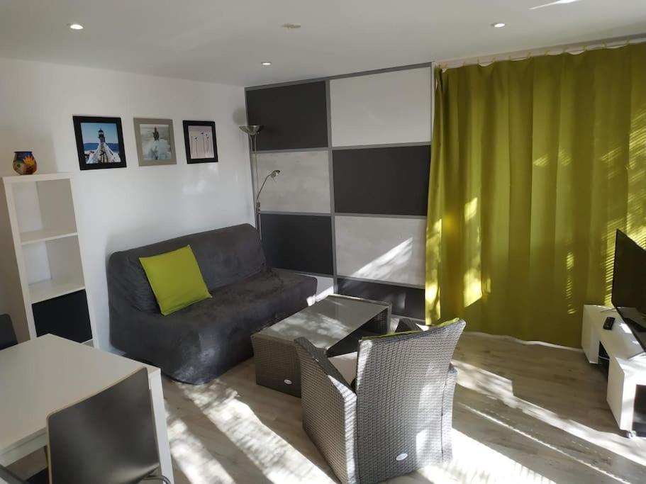 Studio Jacuzzi Prive A 8 Min A Pied De La Plage Apartment Ла Сиота Екстериор снимка